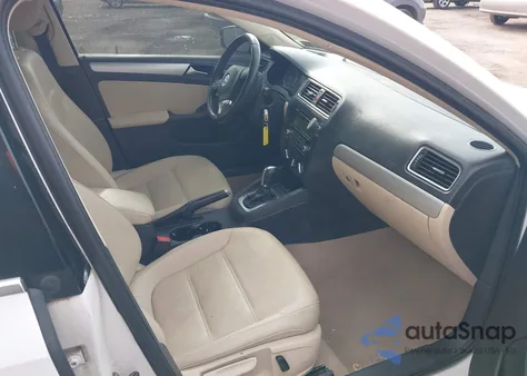 2013 Volkswagen Jetta 2.5L Se z USA, uszkodzony, nr VIN 3VWDP7AJ1DM277267